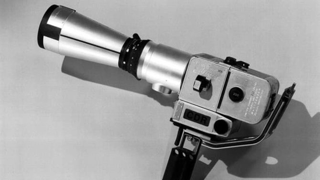 阿波罗登月专用蔡司镜头拍卖