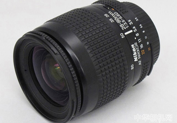 尼康 28-80mm f/3.5-5.6 VR 无反镜头专利公布