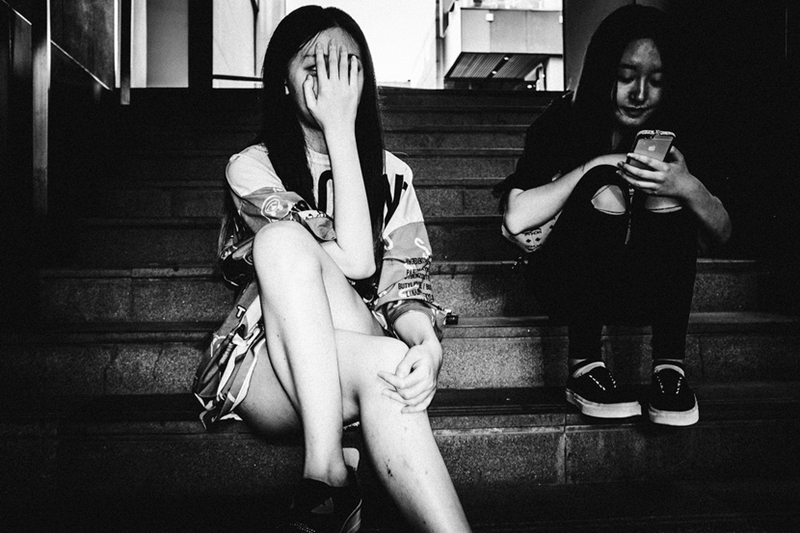 摄影师韩继伟争议之作 "No": 拍摄北京街头拒绝拍照的女孩们