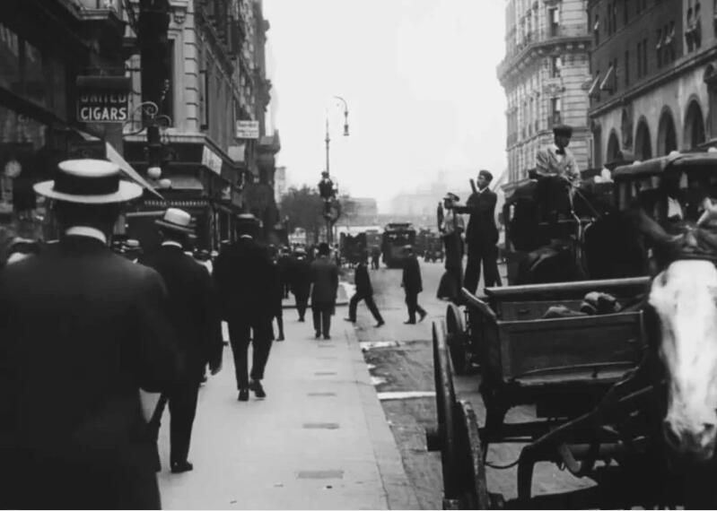 1911年的电影里纽约街景是什么样的？